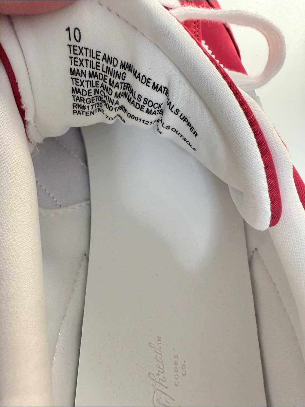 Universal Thread Women’s White & Red Low-Top Lace-Up Sneakers - 2 Pairs Size 10 - Picture 5 of 10